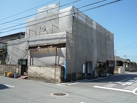 足場