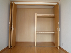 洋室のクローゼット