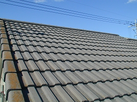 屋根瓦塗装のビフォー